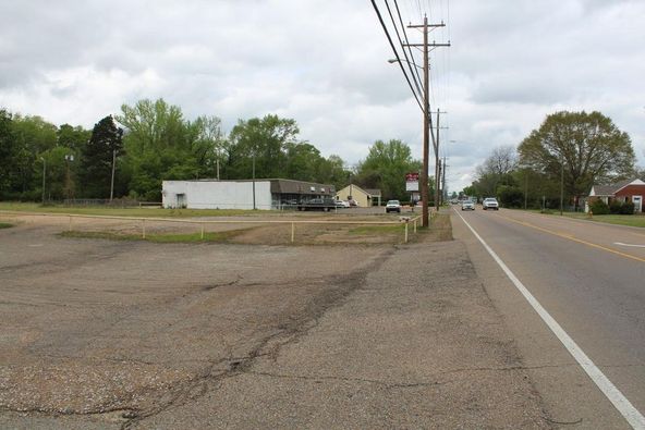 310 Idlewild Rd, Columbus, MS 39702